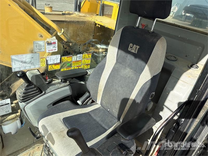 CAT 336 EL Tracked Excavator Beltegraver