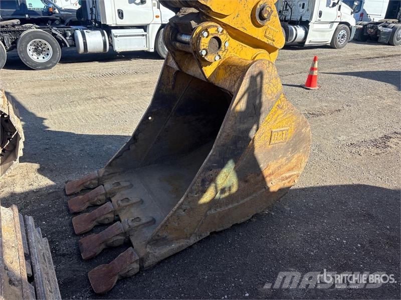 CAT 336 GC Tracked Excavator Kāpurķēžu ekskavatori