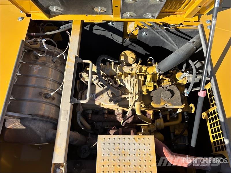 CAT 336 GC Tracked Excavator 履带挖掘机