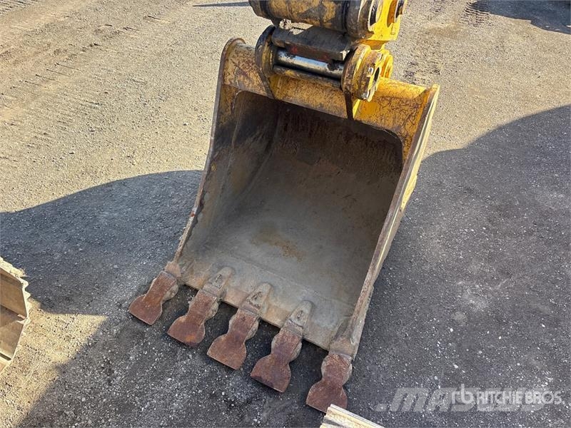 CAT 336 GC Tracked Excavator Kāpurķēžu ekskavatori