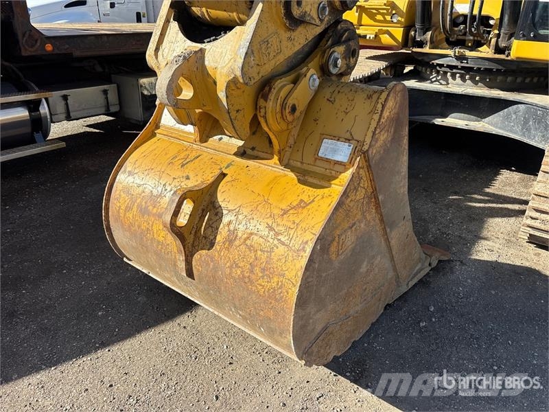 CAT 336 GC Tracked Excavator Kāpurķēžu ekskavatori