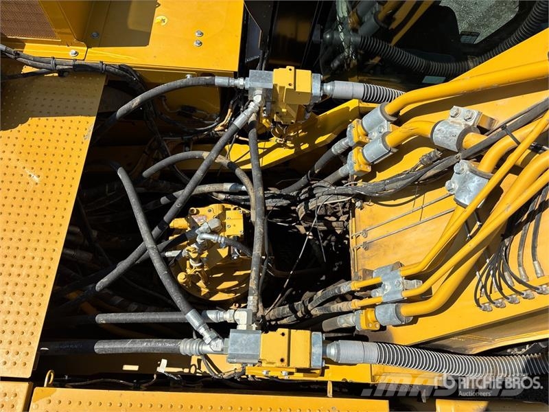 CAT 336 Tracked Excavator Гусеничные экскаваторы