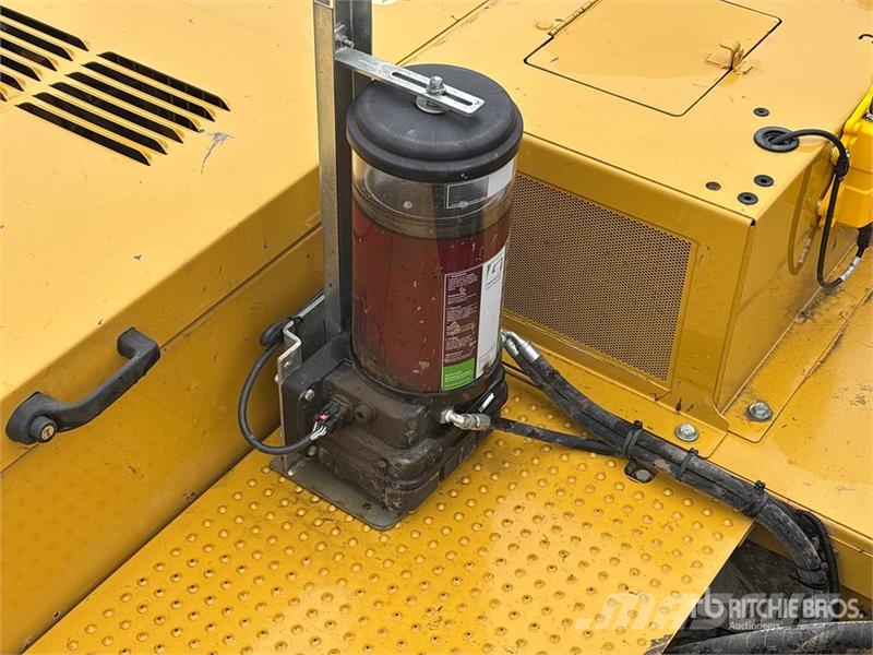 CAT 336 Tracked Excavator Гусеничные экскаваторы