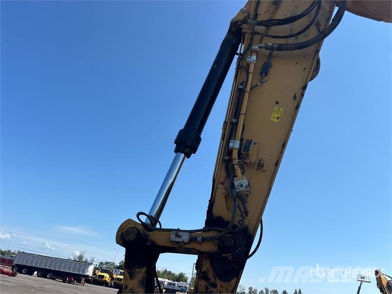 CAT 336 Tracked Excavator Гусеничные экскаваторы