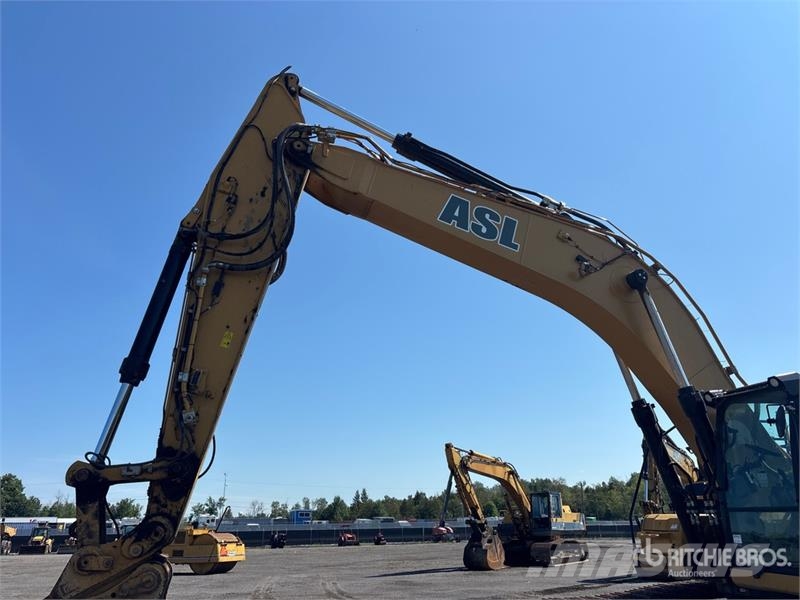 CAT 336 Tracked Excavator Гусеничные экскаваторы