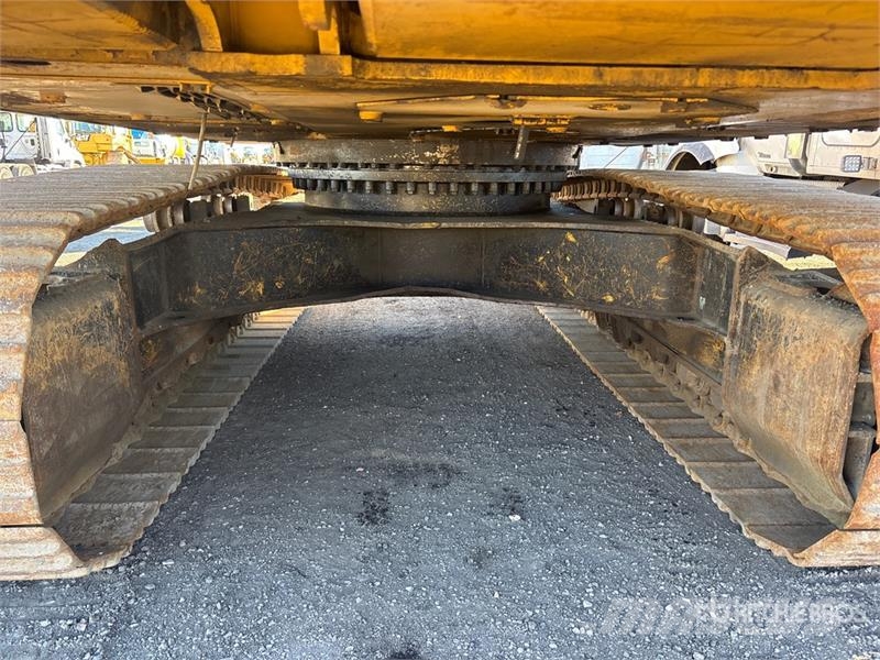 CAT 336E L Kāpurķēžu ekskavatori
