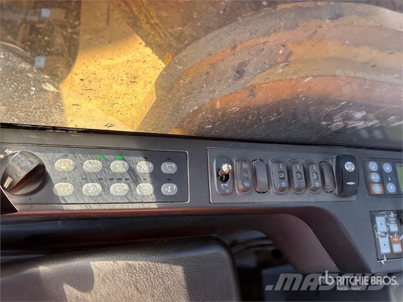 CAT 336E L Kāpurķēžu ekskavatori