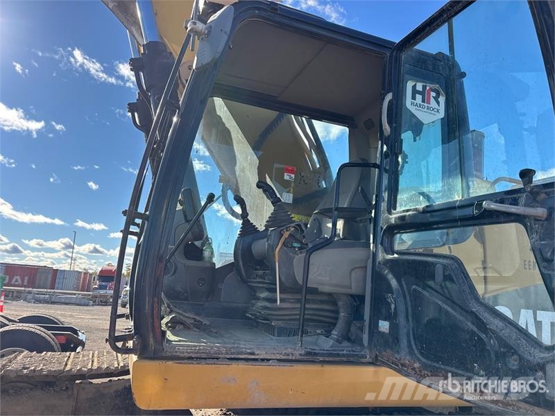 CAT 345D L Tracked Excavator Rupsgraafmachines