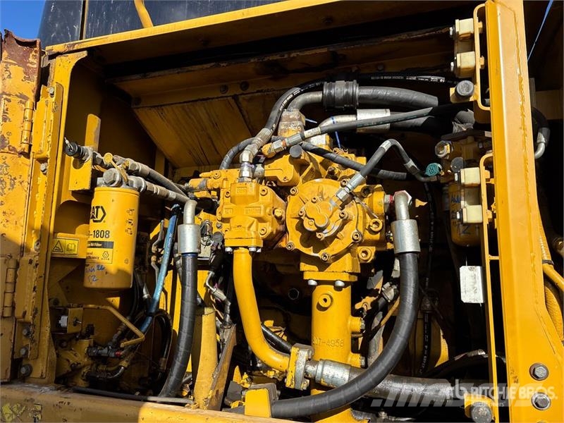 CAT 345D L Tracked Excavator Rupsgraafmachines