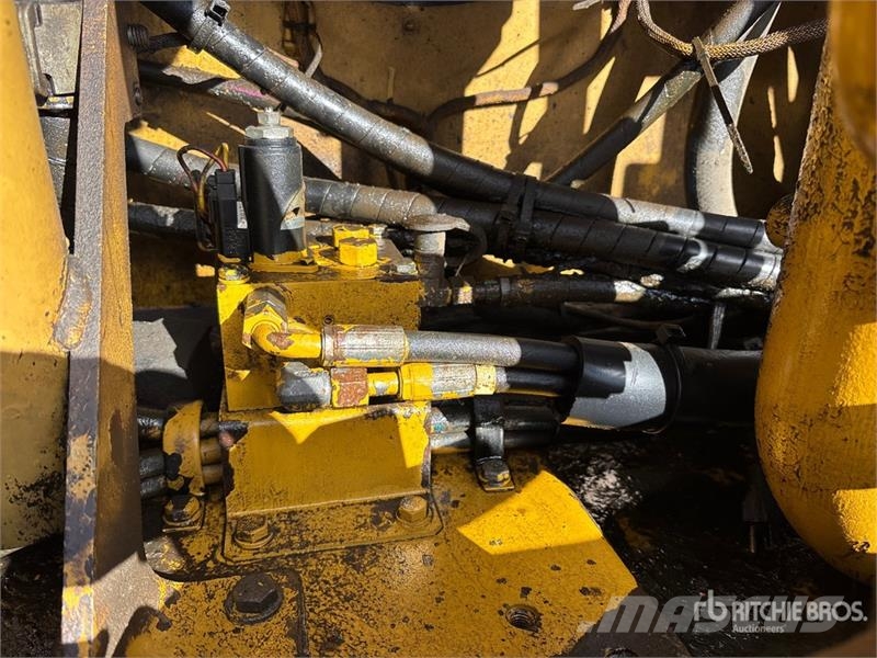 CAT 345D L Tracked Excavator Rupsgraafmachines