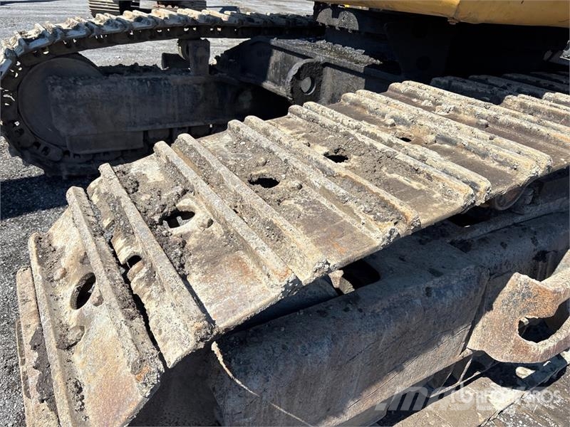 CAT 350L حفارات زحافة