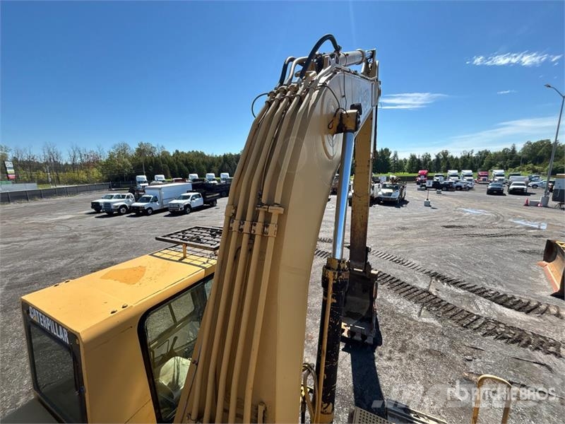 CAT 350L حفارات زحافة