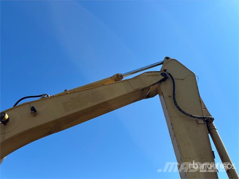 CAT 350L حفارات زحافة