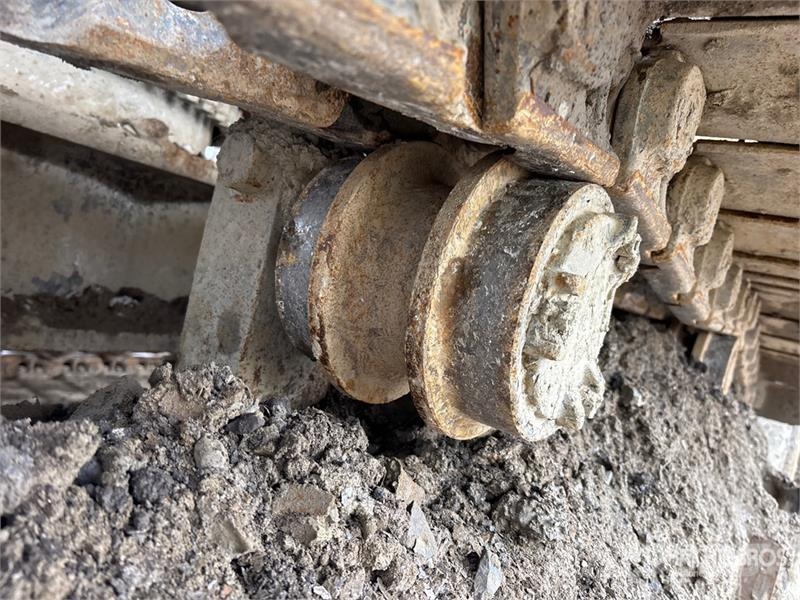 CAT 352F Escavatori cingolati