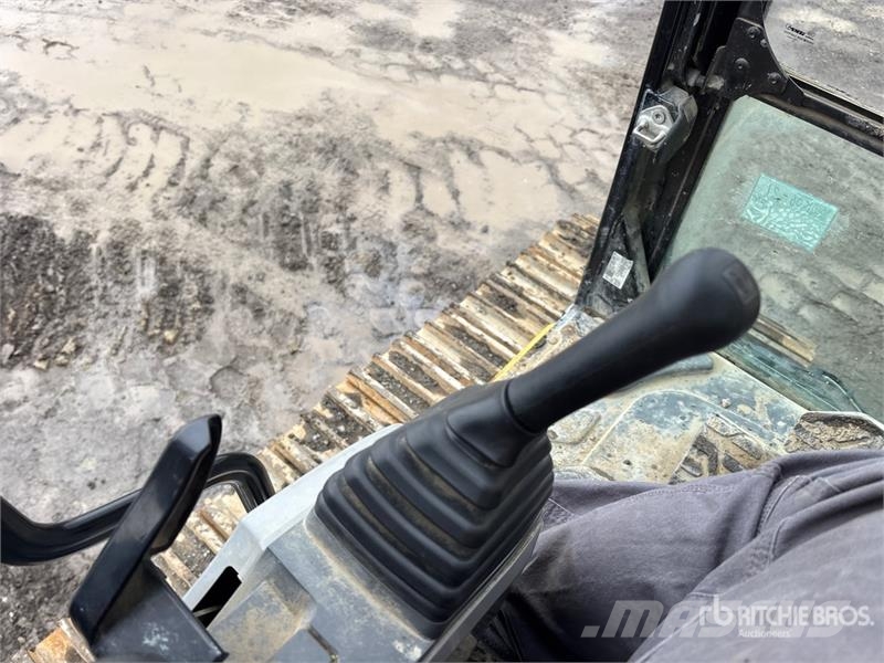 CAT 352FLRE Tracked Excavator Crawler excavators