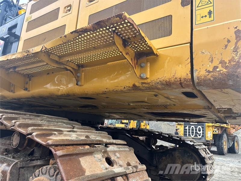 CAT 374FL Tracked Excavator Pelle sur chenilles