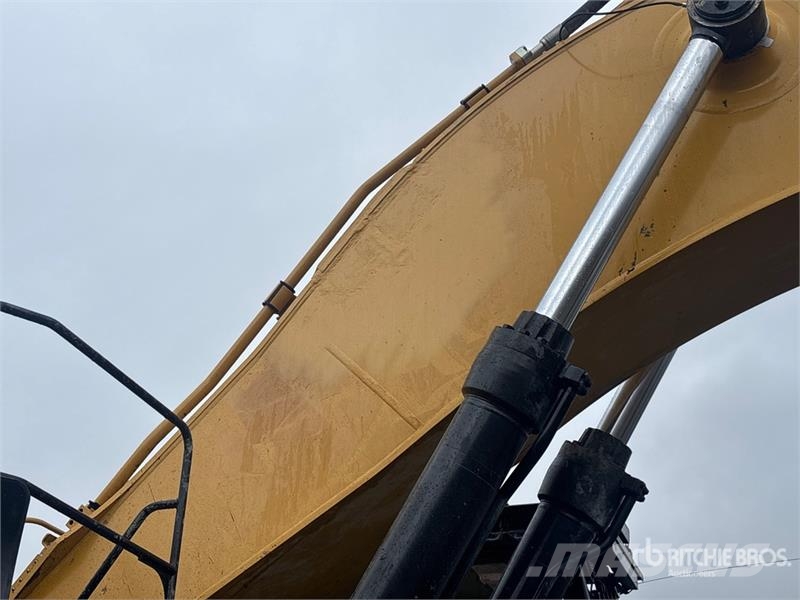 CAT 374FL Tracked Excavator Pelle sur chenilles
