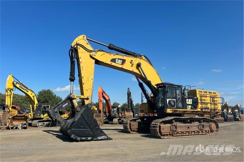CAT 390FL Tracked Excavator Gravemaskiner på larvebånd