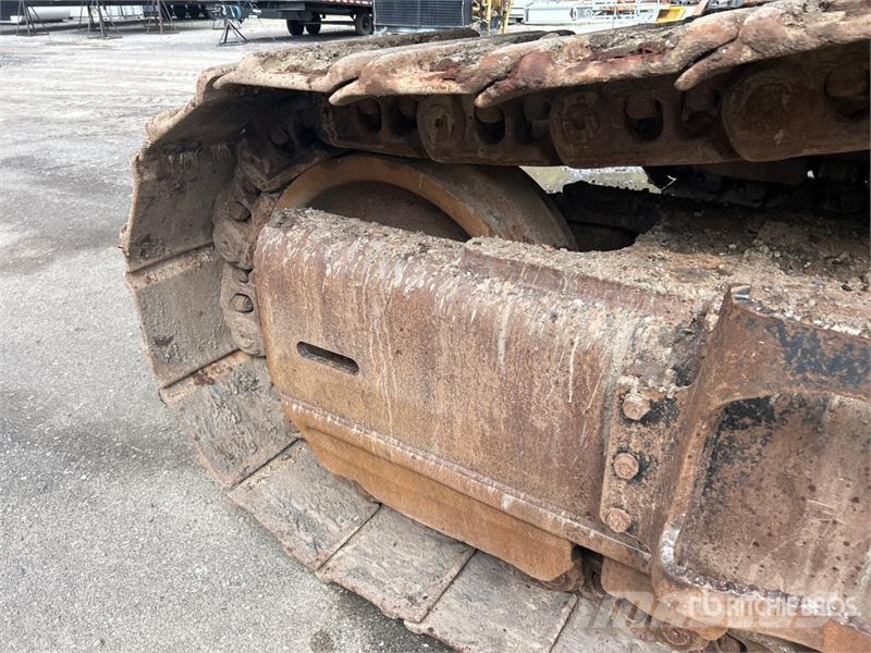CAT 390FL Tracked Excavator Raupenbagger
