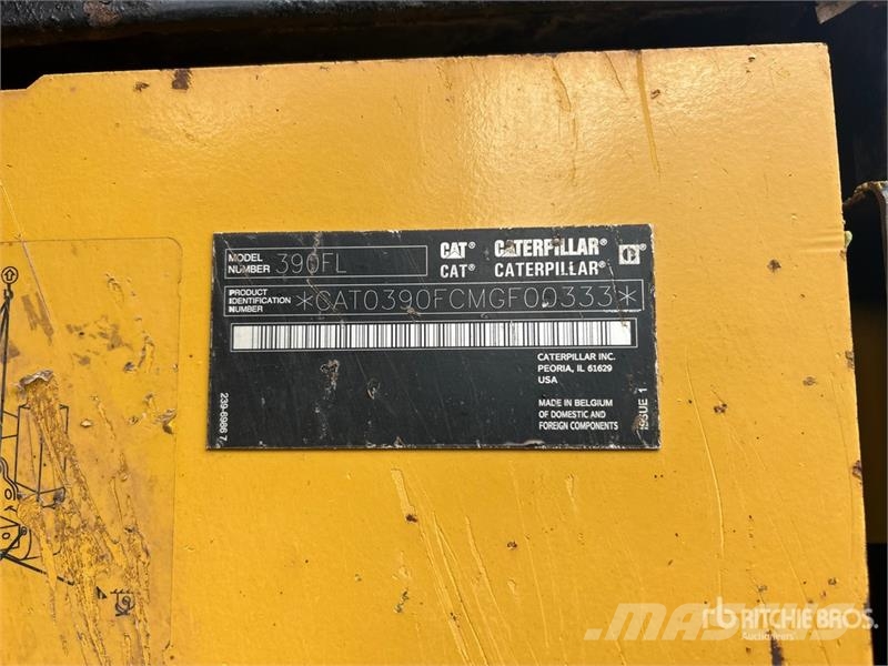 CAT 390FL Tracked Excavator Raupenbagger