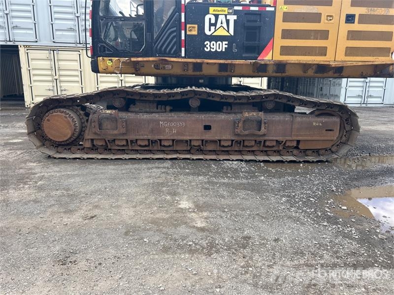CAT 390FL Tracked Excavator Raupenbagger
