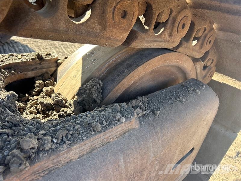 CAT 390FL Tracked Excavator Gravemaskiner på larvebånd