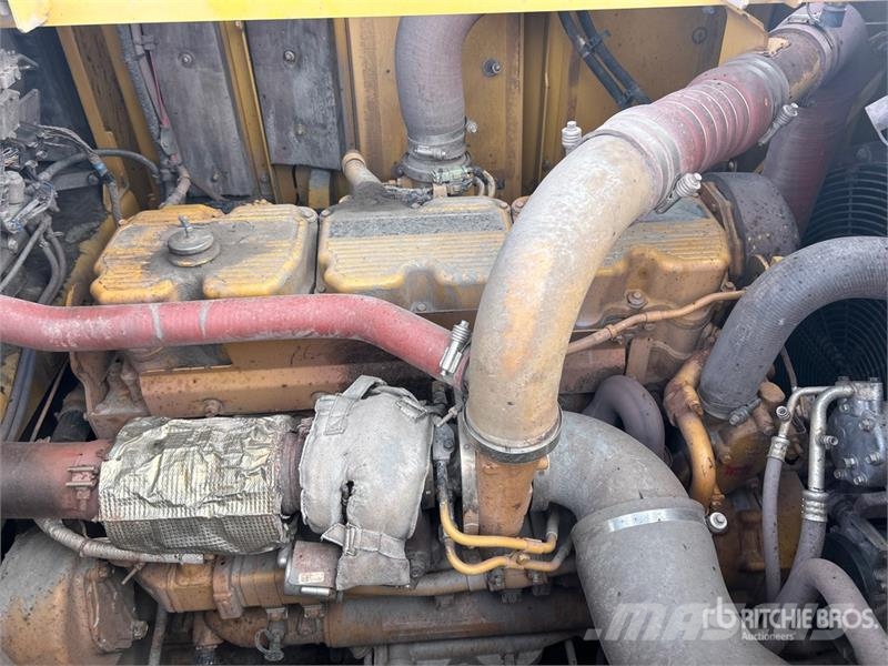 CAT 390FL Tracked Excavator Raupenbagger