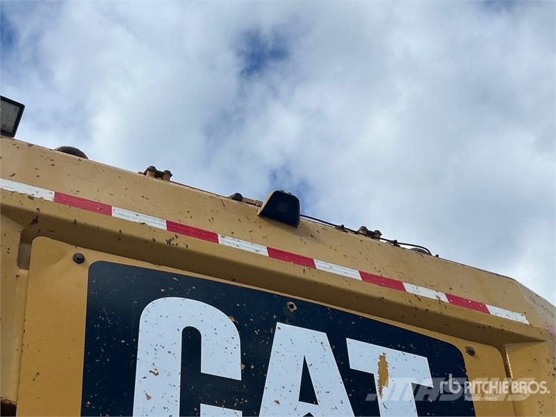 CAT 390FL Tracked Excavator Raupenbagger