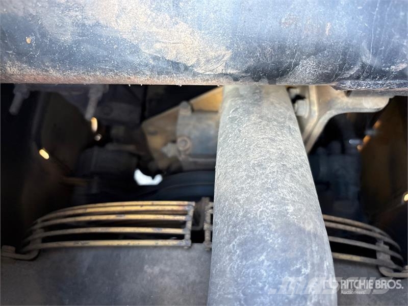 CAT 416E Екскаватори-навантажувачі