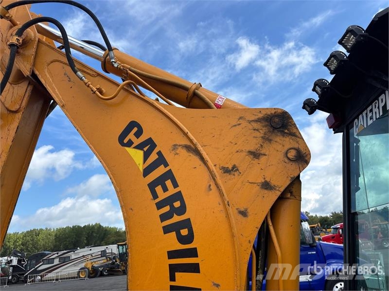 CAT 416E Екскаватори-навантажувачі