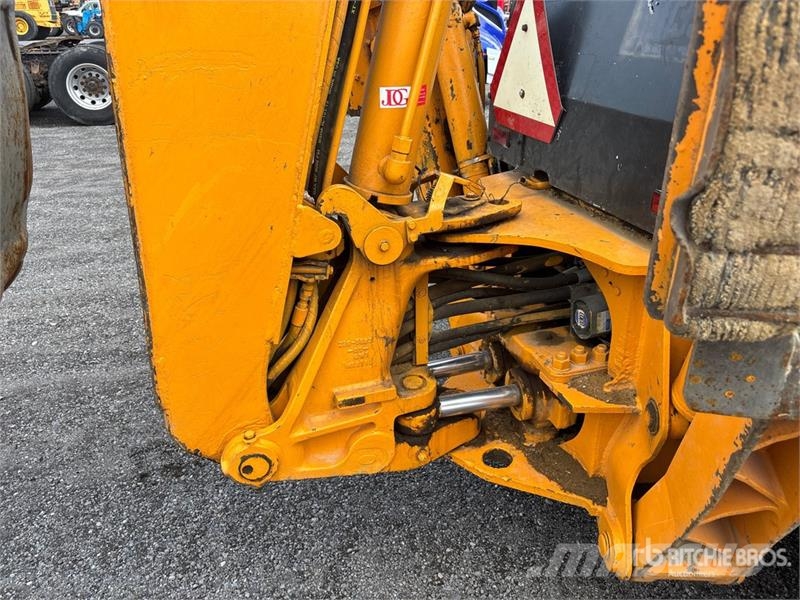 CAT 416E Екскаватори-навантажувачі