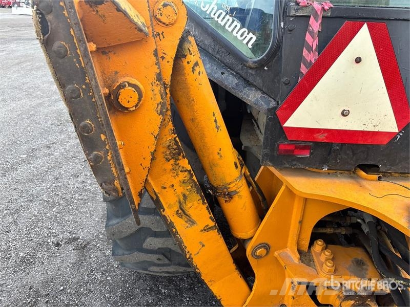 CAT 416E Екскаватори-навантажувачі
