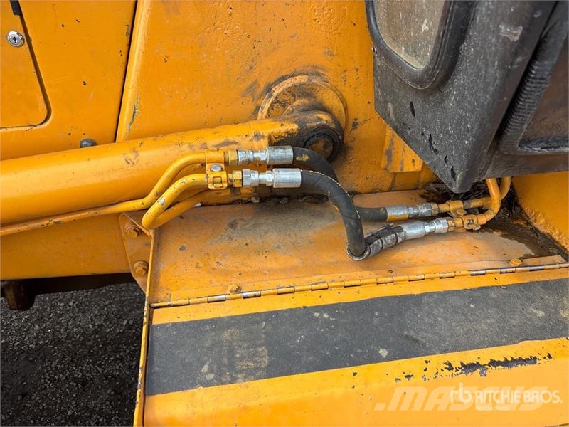 CAT 416E Екскаватори-навантажувачі