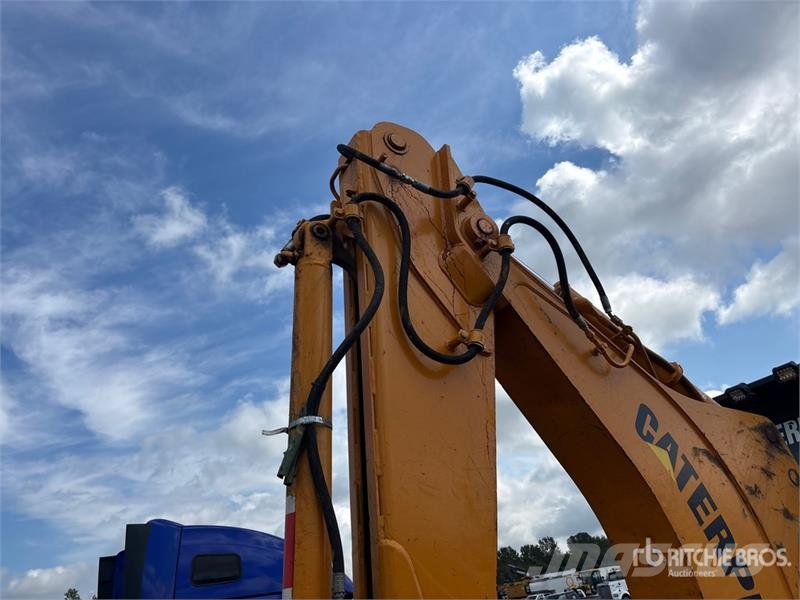 CAT 416E Екскаватори-навантажувачі