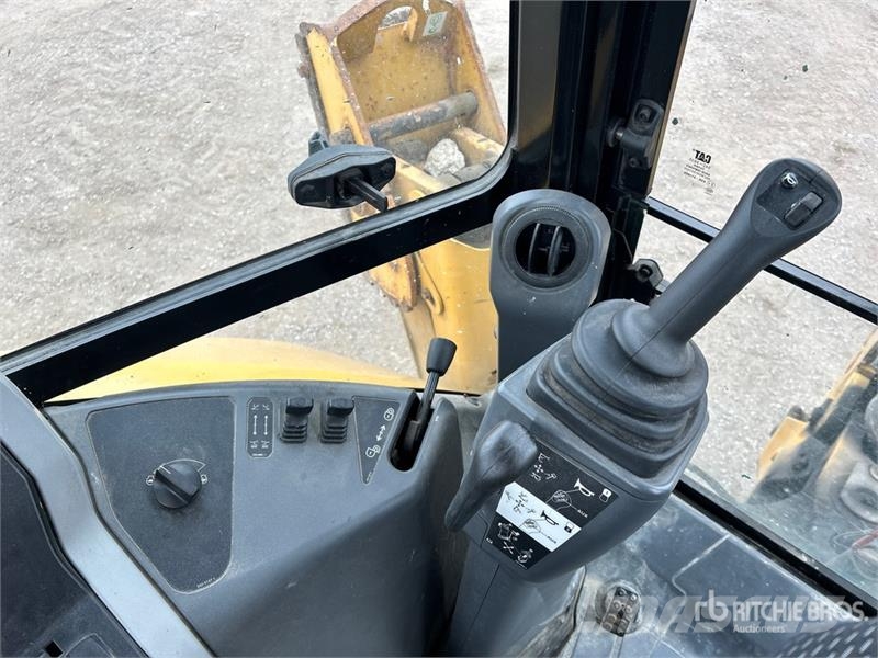 CAT 420 Rovokopači