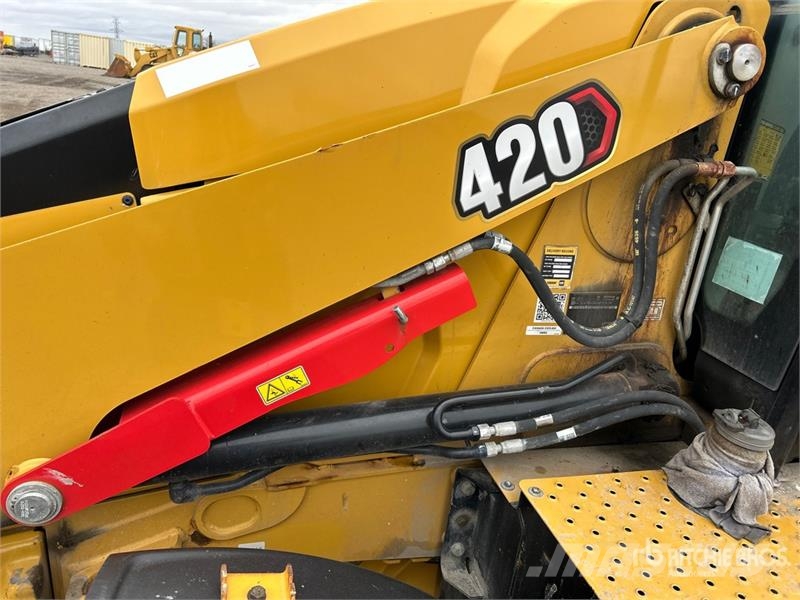 CAT 420 Rovokopači