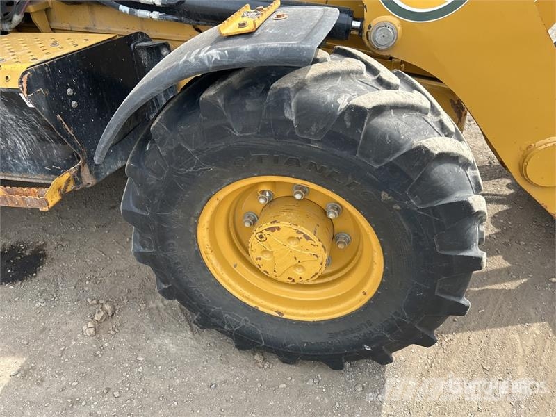CAT 420 XE Ekskavatori-iekrāvēji