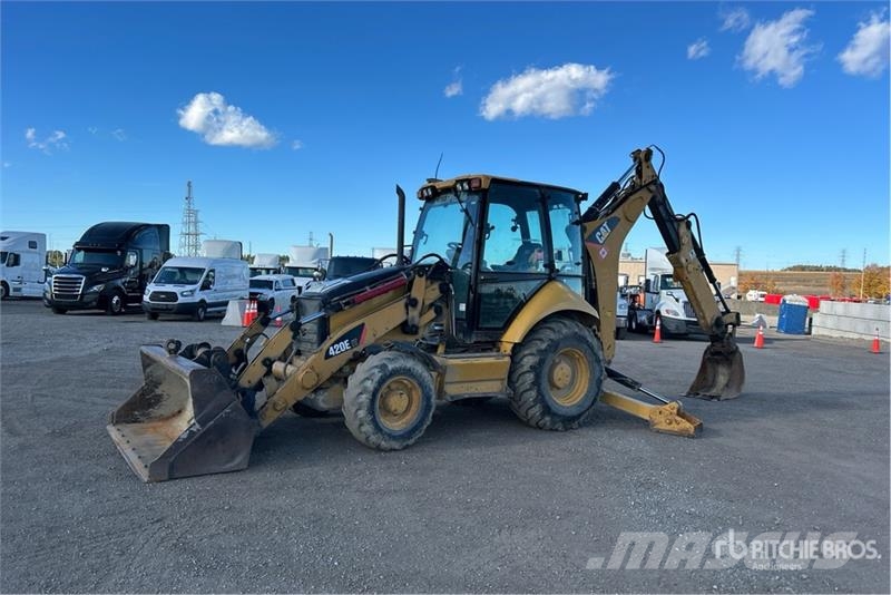 CAT 420E IT لوادر ذات جرافات عكسية