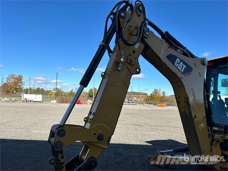 CAT 420F2 IT 4x4 Backhoe Loader Buldoexcavatoare