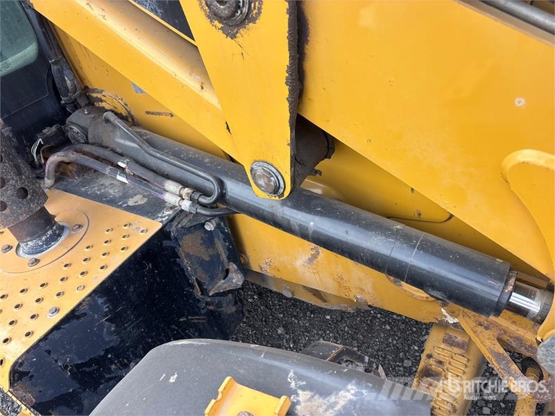 CAT 420F2 IT 4x4 Backhoe Loader Kotrórakodók