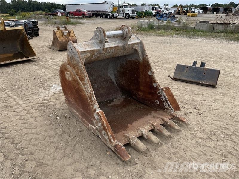 CAT 44 in Excavator Bucket - Fits Cat Buckets