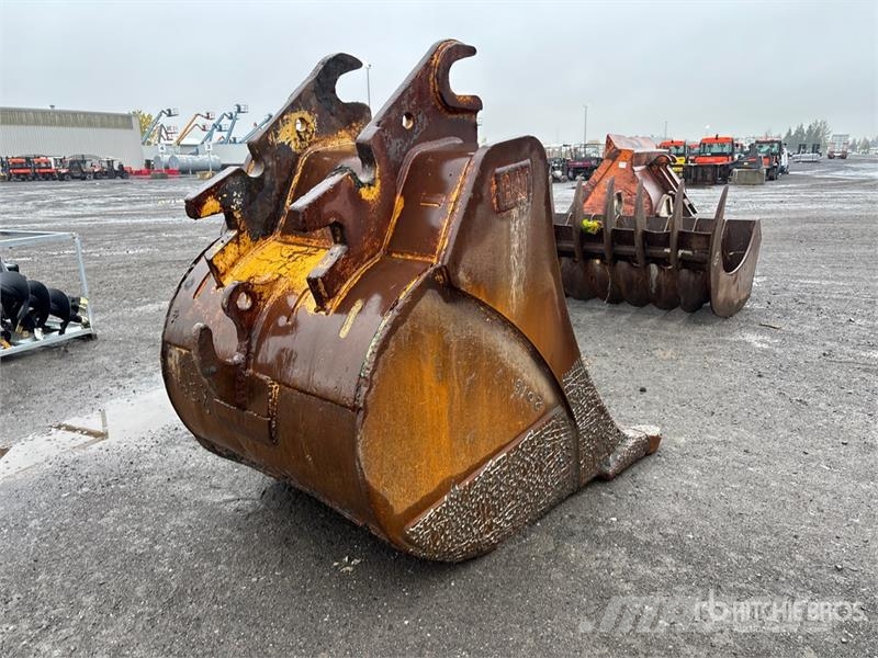 CAT 46 in Q/C Cleanup Excavator Bucket Kopad