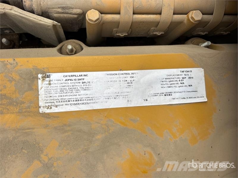 CAT 730 Dumper - Knickgelenk