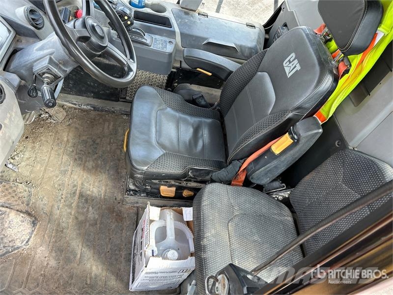 CAT 730 Dumper - Knickgelenk