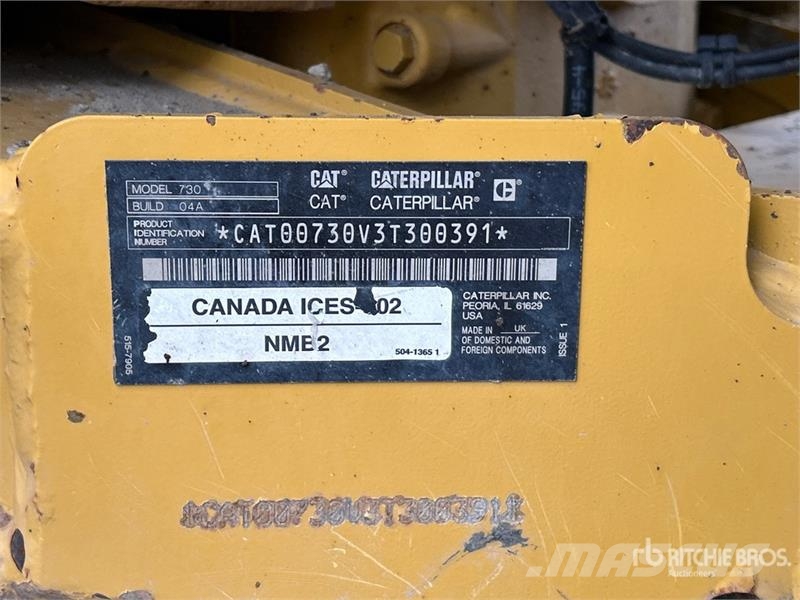 CAT 730 Dumper - Knickgelenk