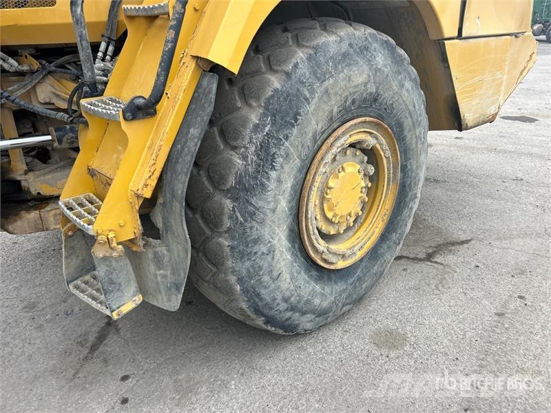 CAT 730C Csuklósdömperek