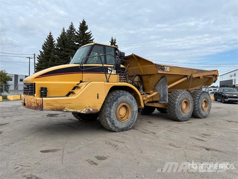 CAT 735 Tombereau articulé