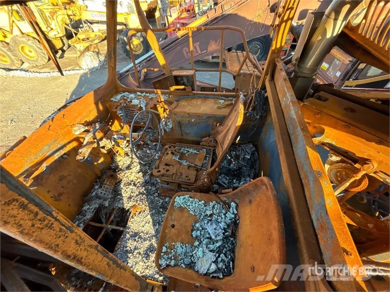 CAT 745C Karjeriniai savivarčiai