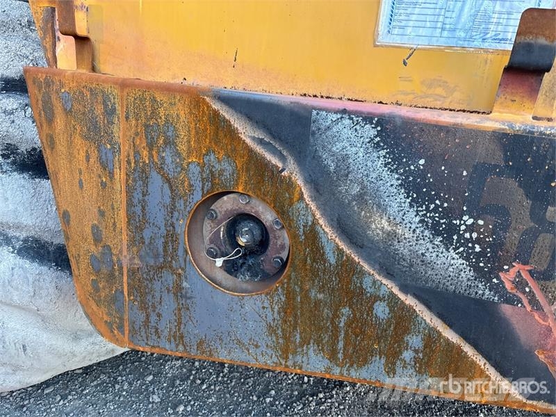 CAT 745C Karjeriniai savivarčiai