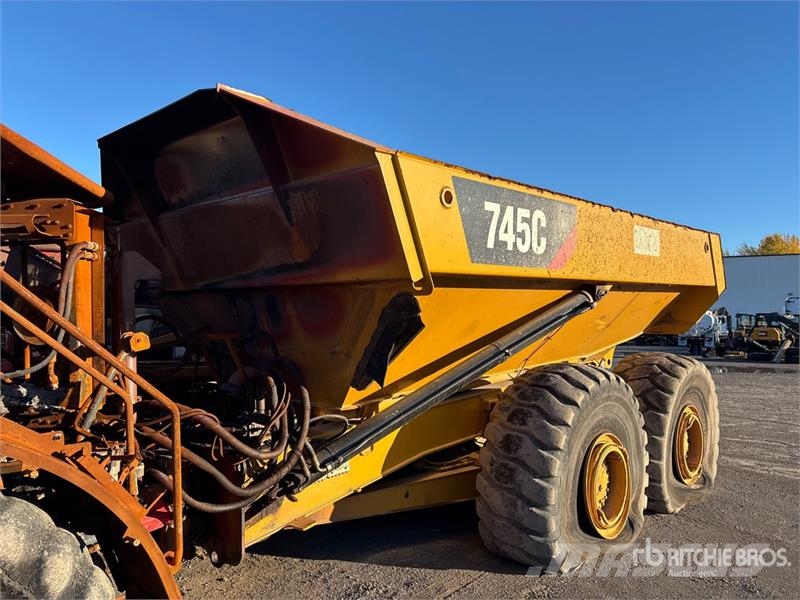 CAT 745C Karjeriniai savivarčiai